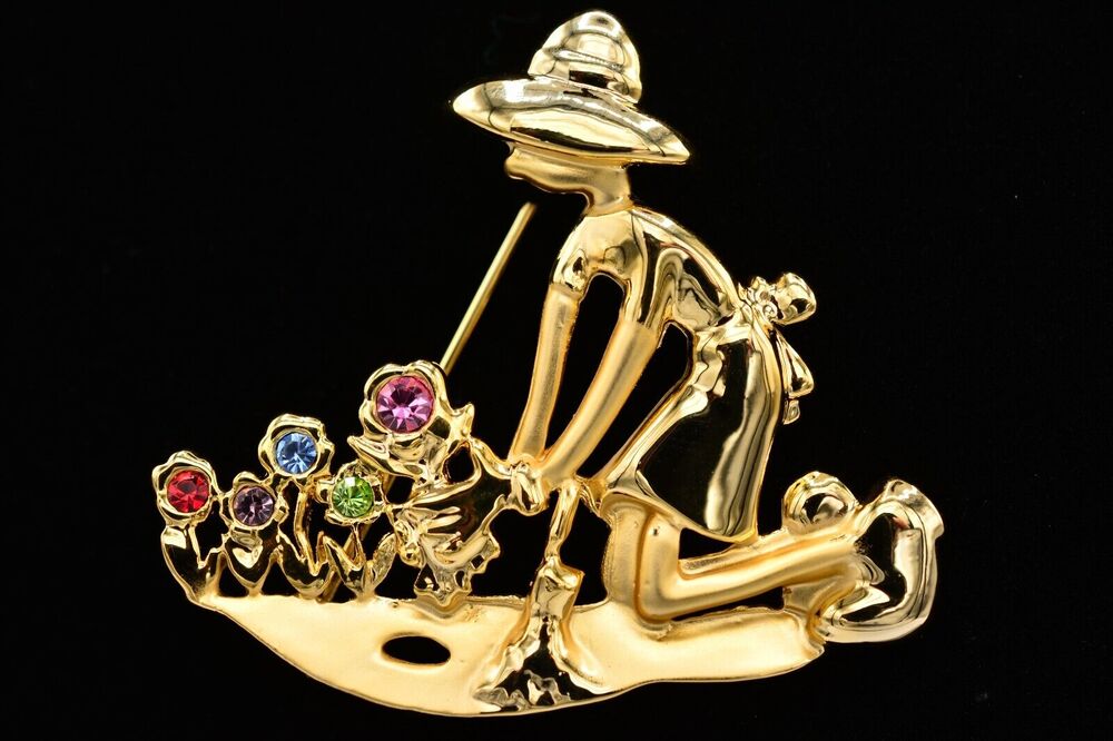 Vintage Flower Garden Pin Brooch Figural Floral Crystal Gold NOS 1980s BinA9